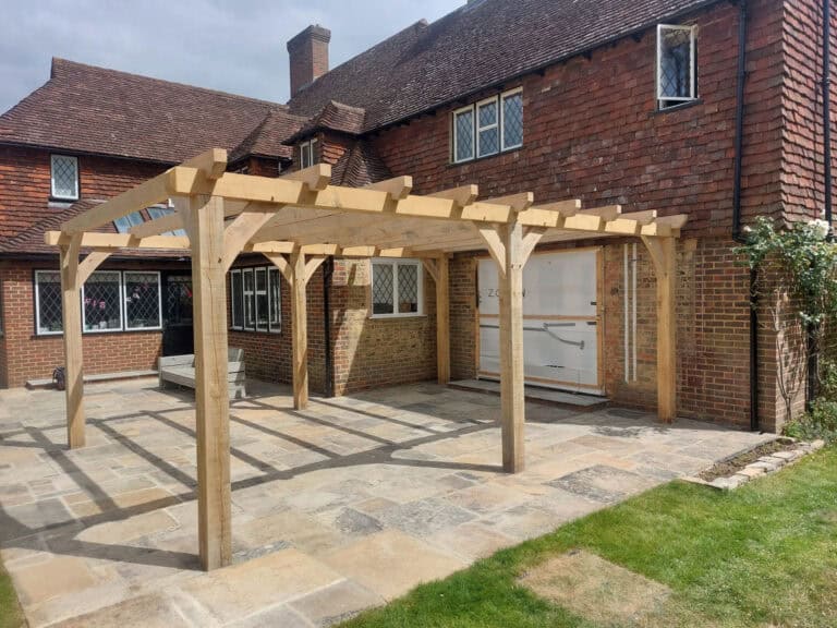 Principle Carpentry - Classic Oak Pergola