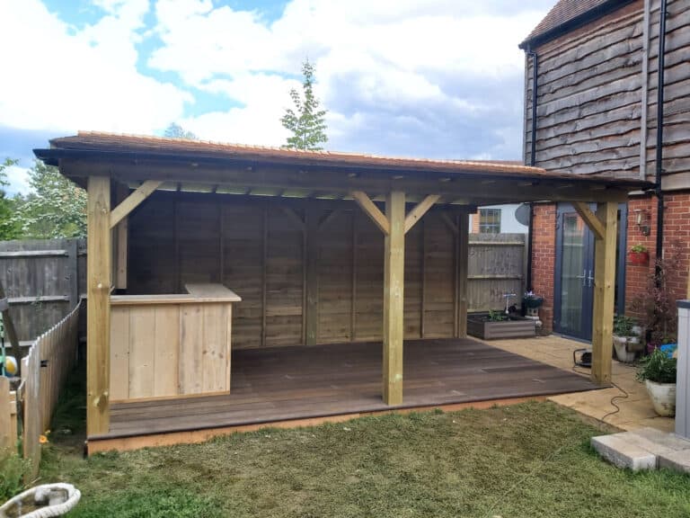 Principle Carpentry - Garden Bar