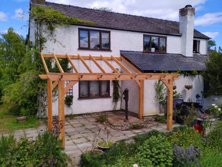 Principle Carpentry - Lean-to Pergola