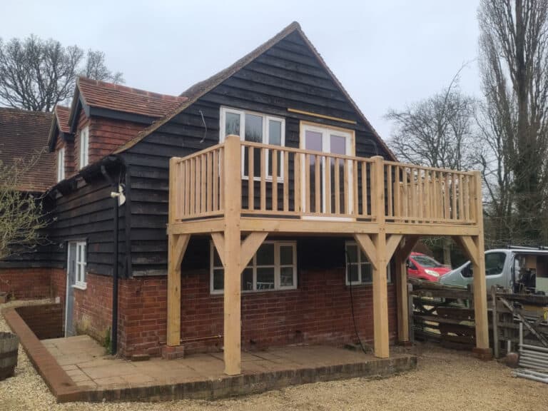 Principle Carpentry - Oak Balcony (after)