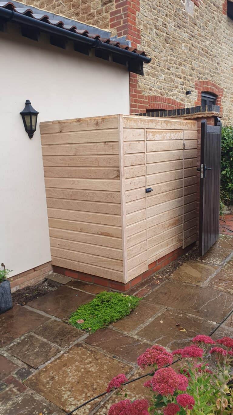 Principle Carpentry - Oak Shed