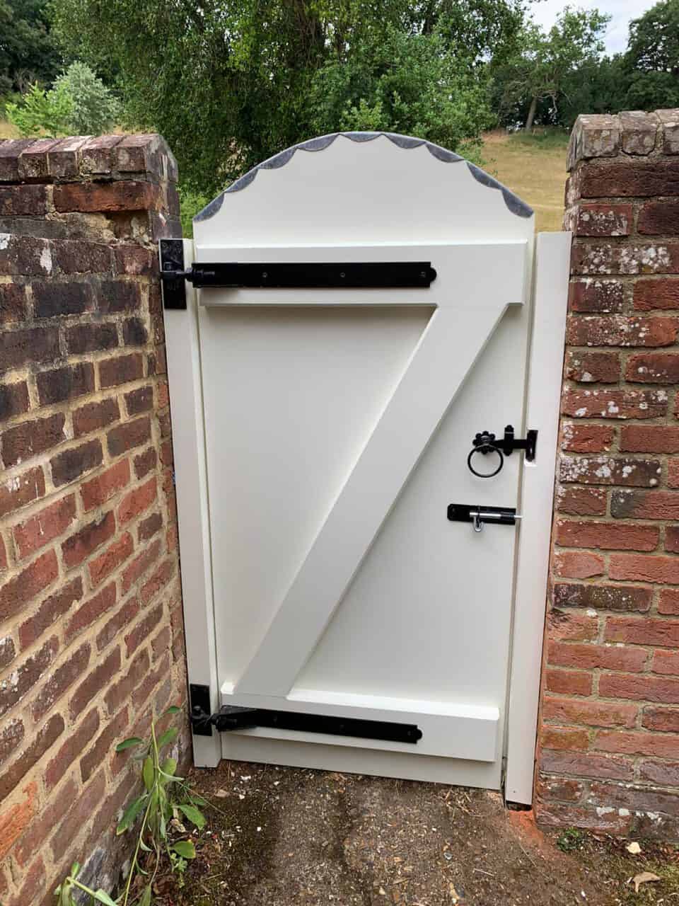 Principle Carpentry - White Single Gate Principle Carpentry - White Single Gate